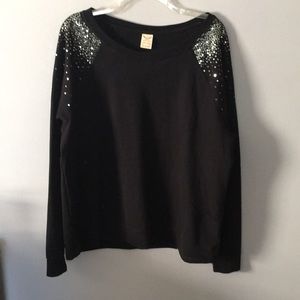 Woman’s Black Sweater. Sz XL
